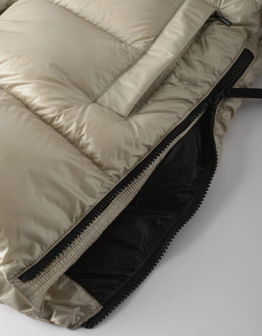 Womens Cypress Puffer BD Beige