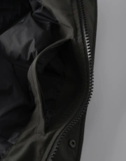 Thumbnail 4 of 6