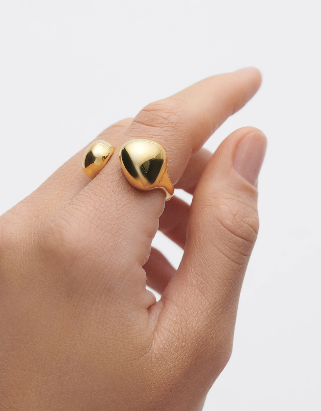 Gravity Ring