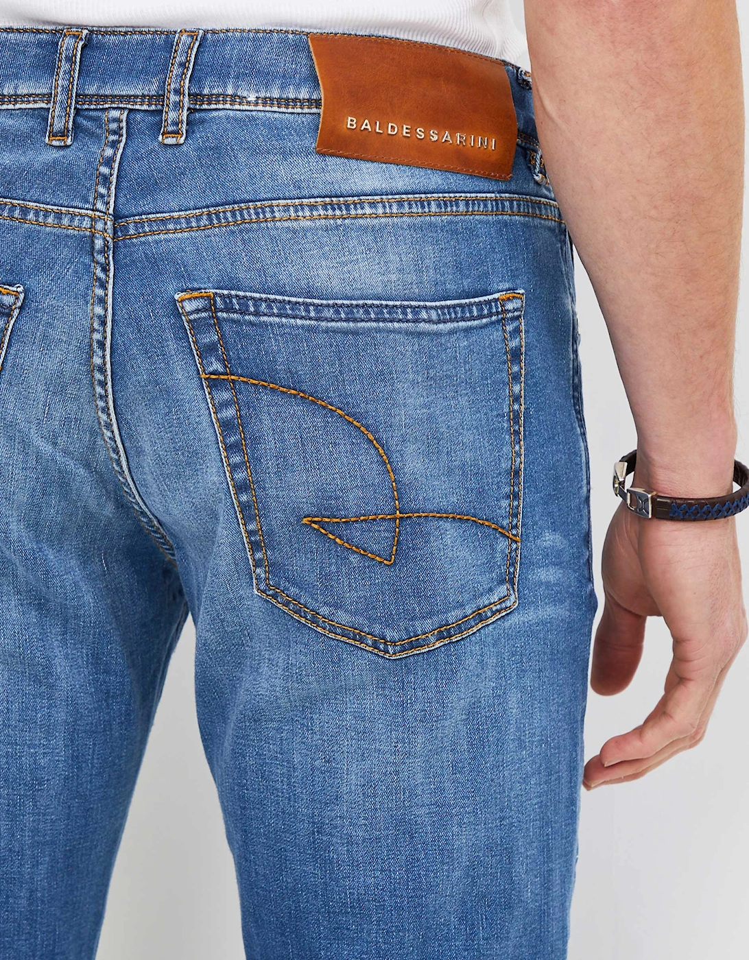 Tapered Fit Jayden Jeans