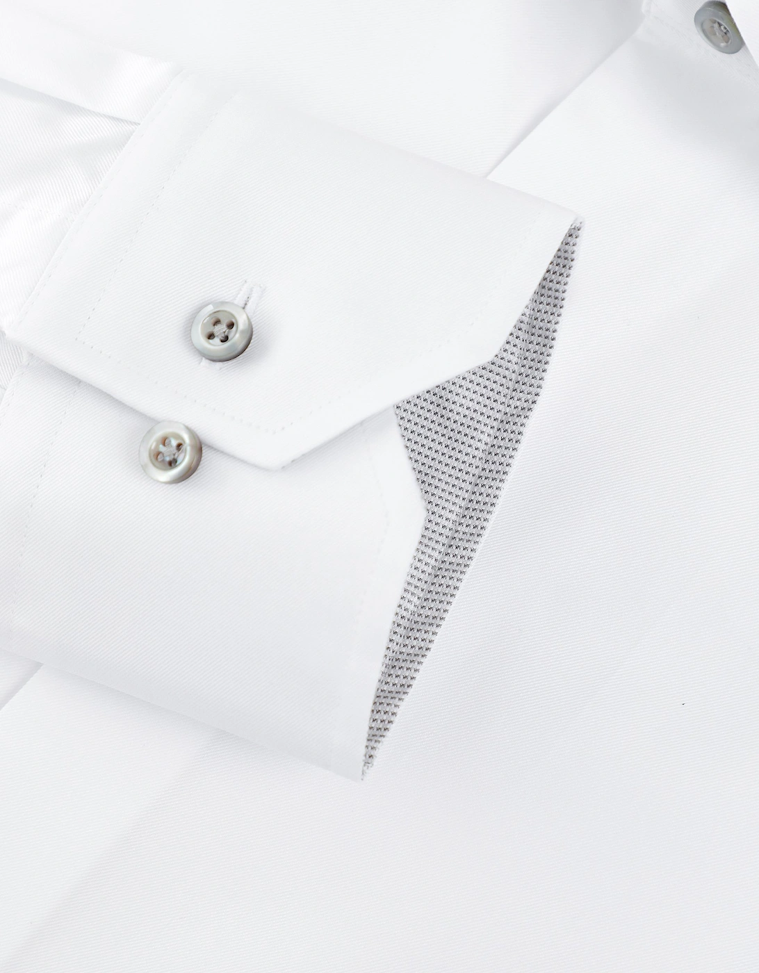 Fitted Body Contrast Trim Shirt