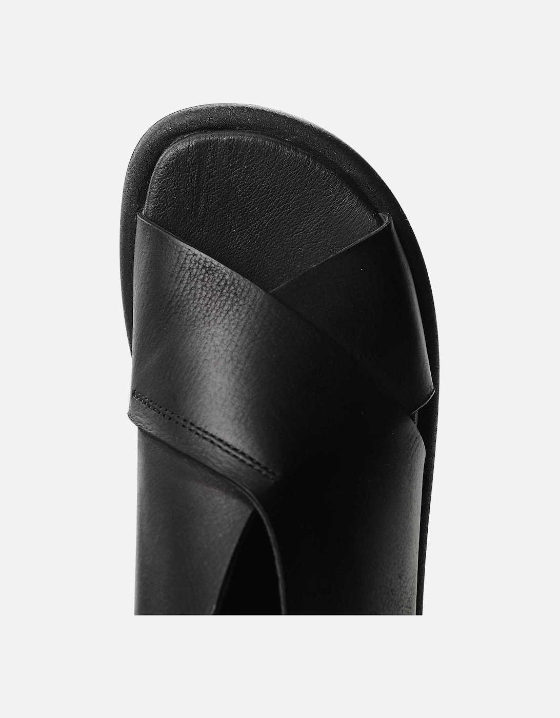 V Front Leather Sandals