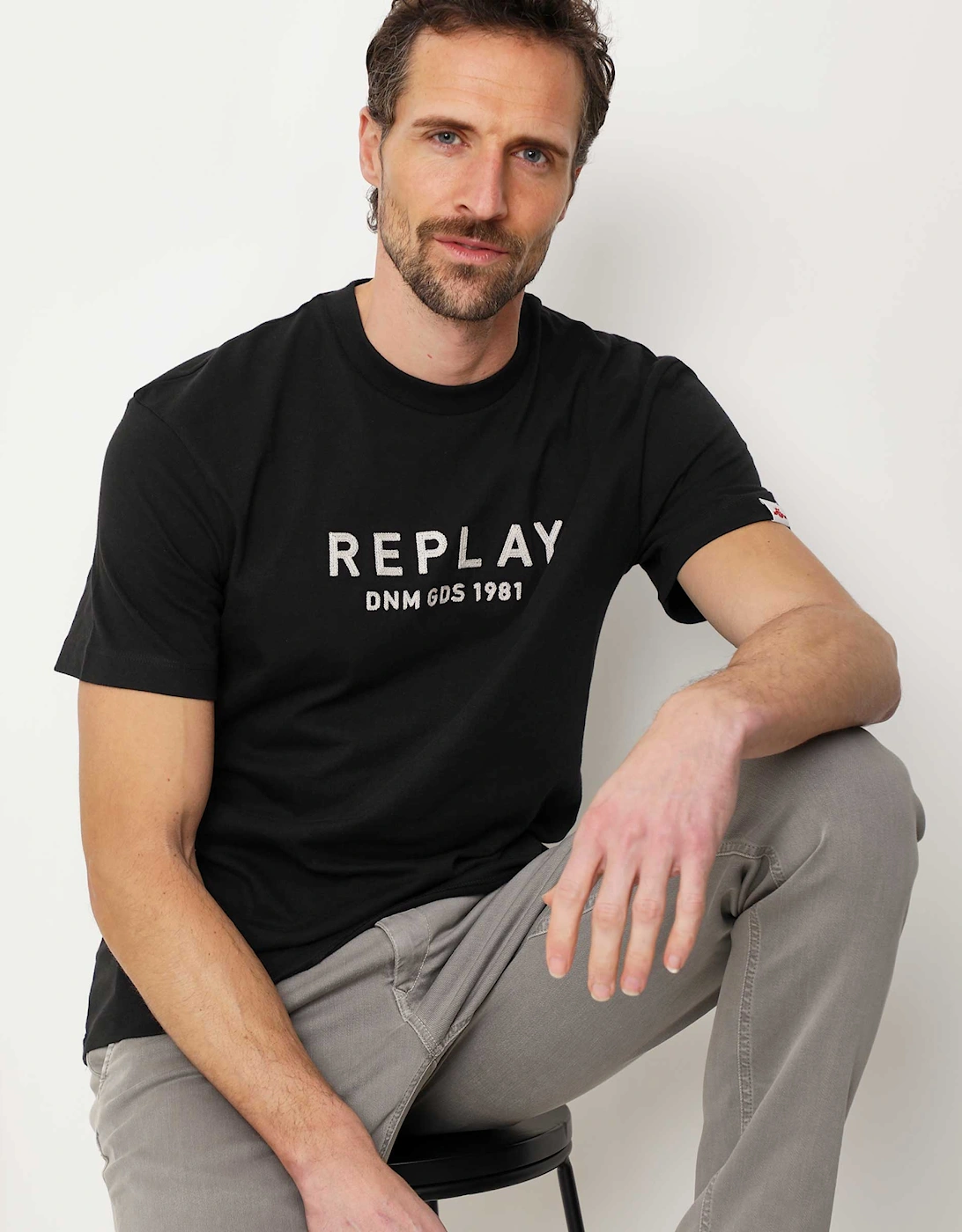 Relaxed Fit Logo T-Shirt