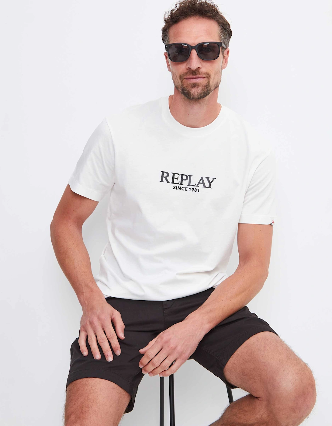 Relaxed Fit Logo T-Shirt