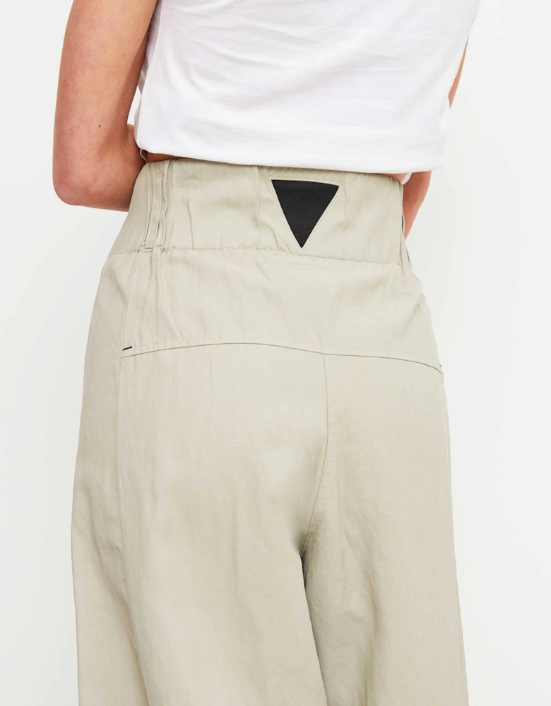 Cropped Pleated Trousers