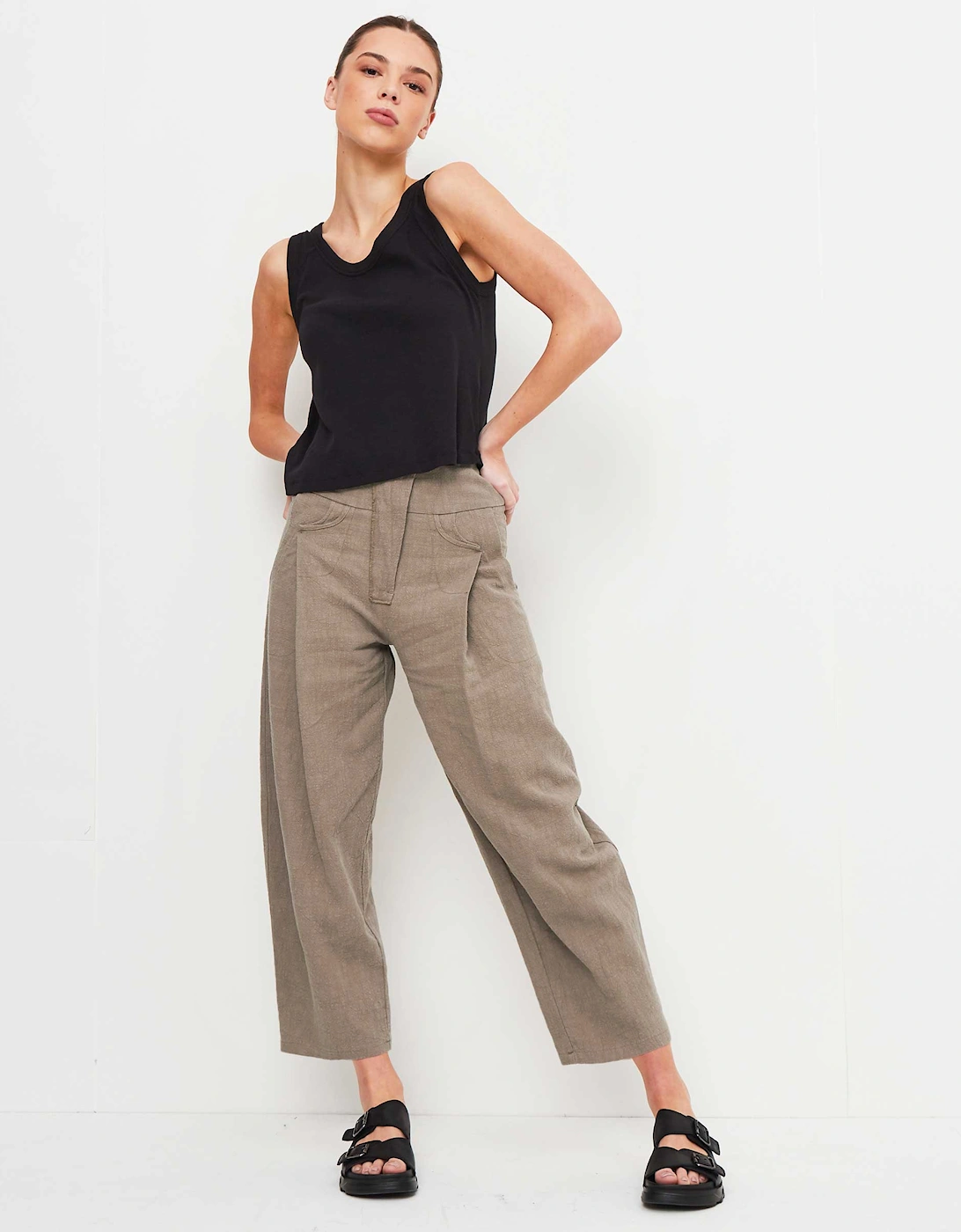 Ramie Barrel Leg Trousers