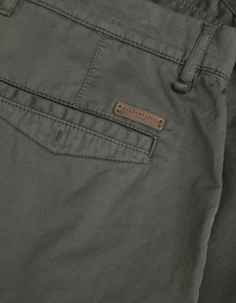 Jari Chino Shorts