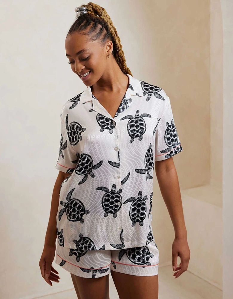 Satin Jacquard Turtle Short Pyjamas