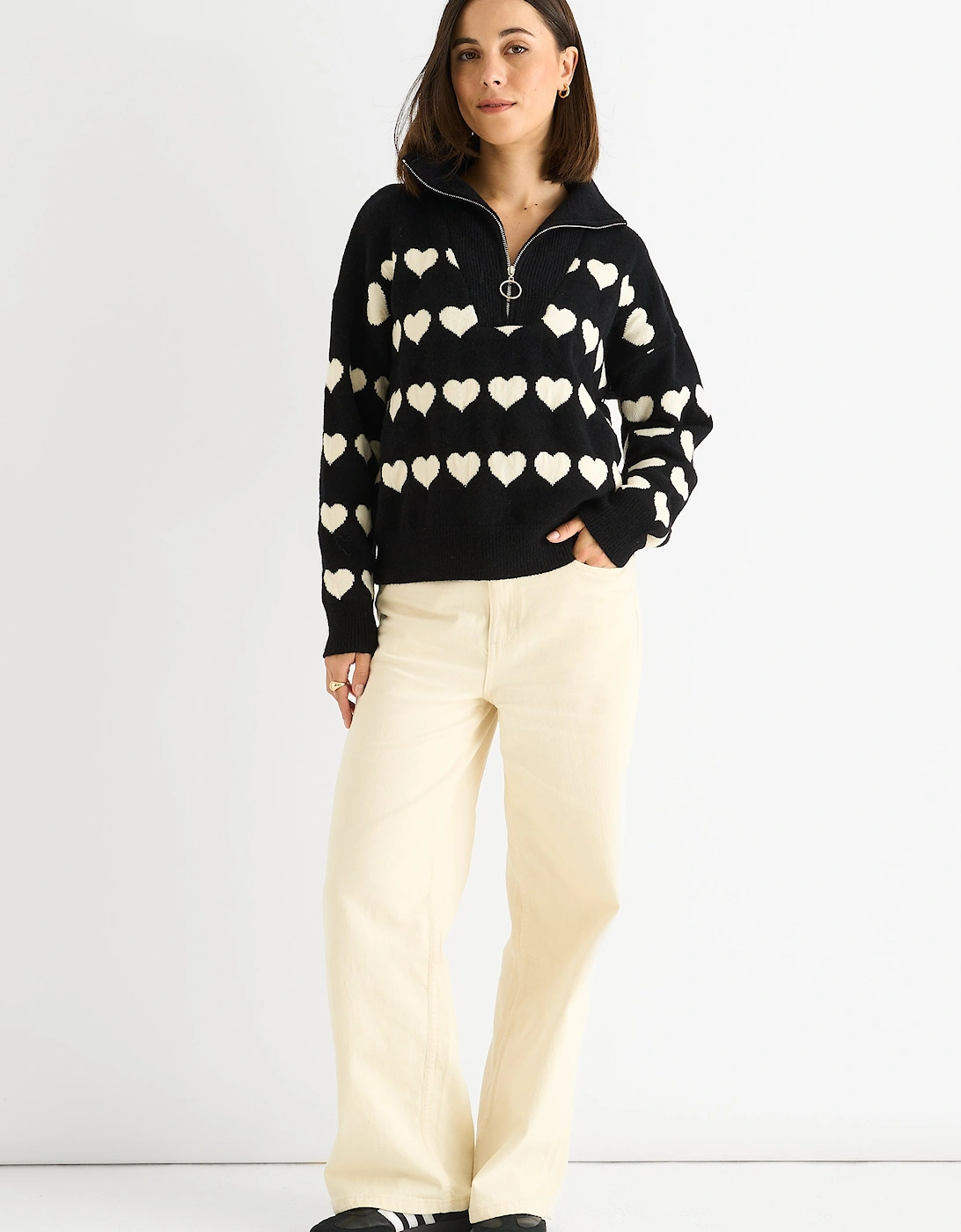 Gini London Women's Black Heart Zip Up Loose Fit Knit Jumper - Size: 12/14