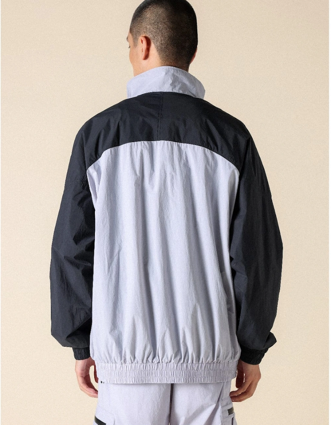 WR Light Windbreaker Jacket