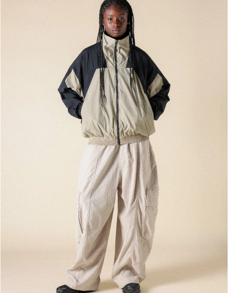 WR Light Windbreaker Jacket