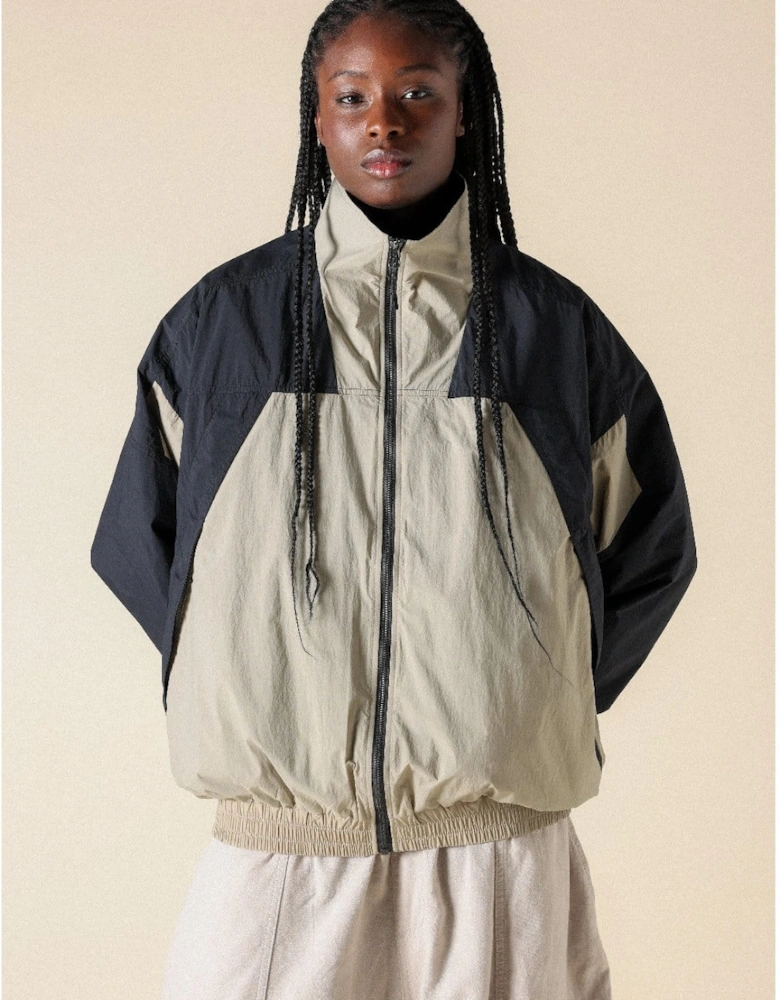 WR Light Windbreaker Jacket