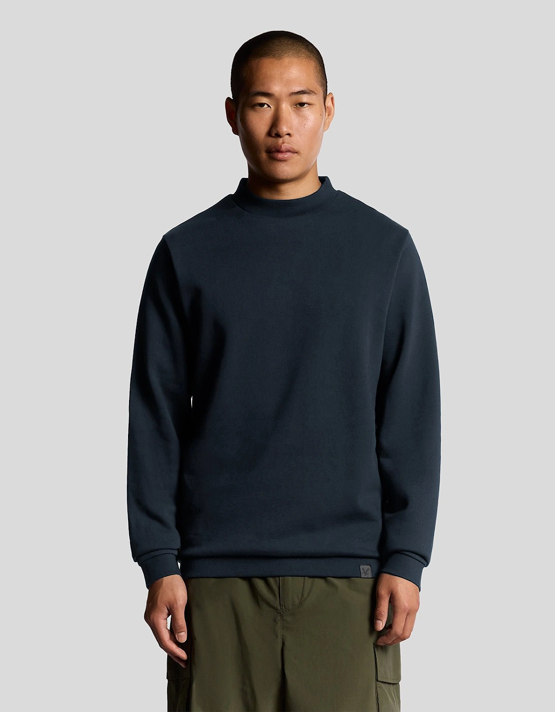 Lyle And Scott Men's Navy Half Raglan Sleeve Panneled Sweatshirt - : 44 Xxl