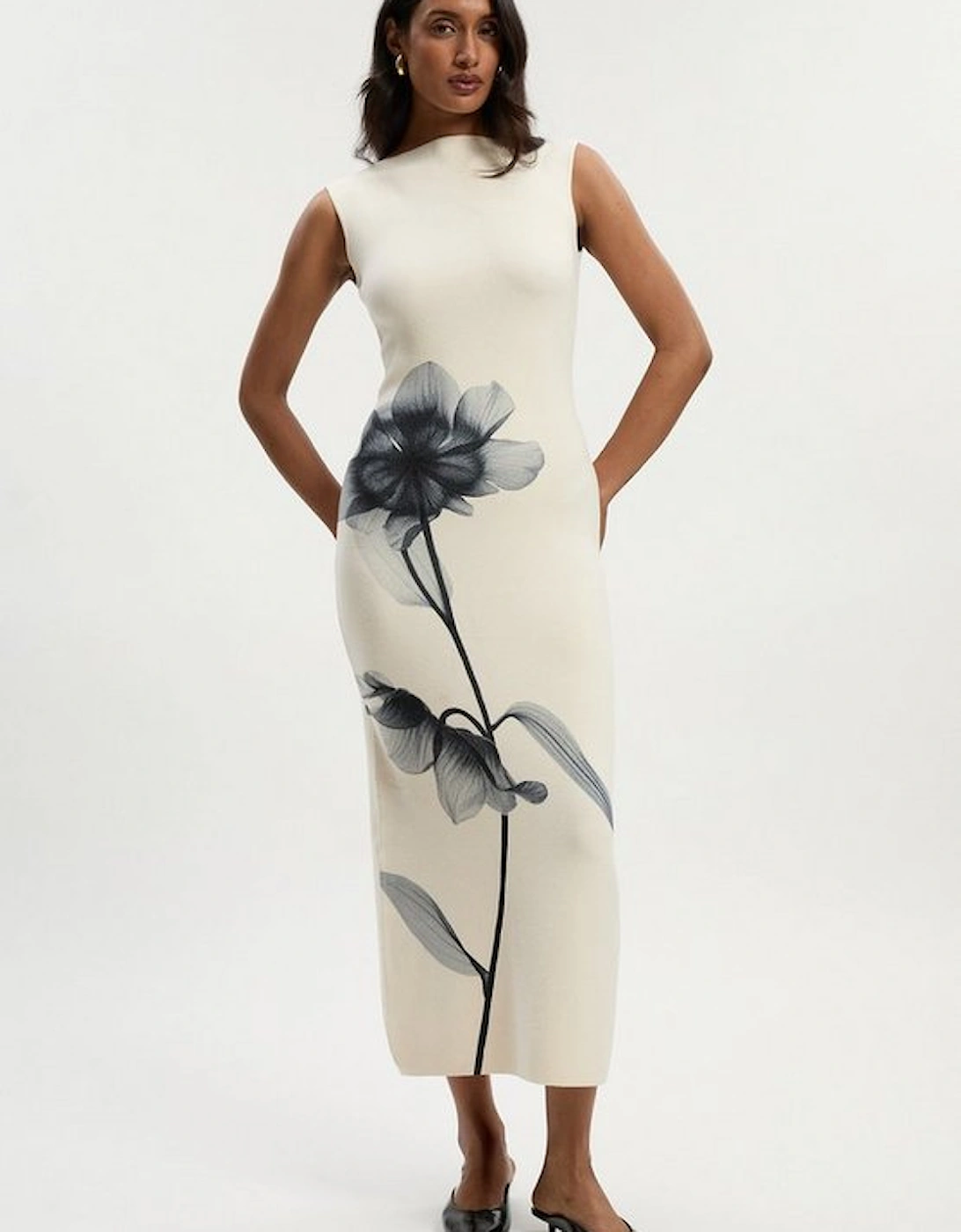Petite Placement Photographic Print Knitted Maxi Dress, 2 of 1