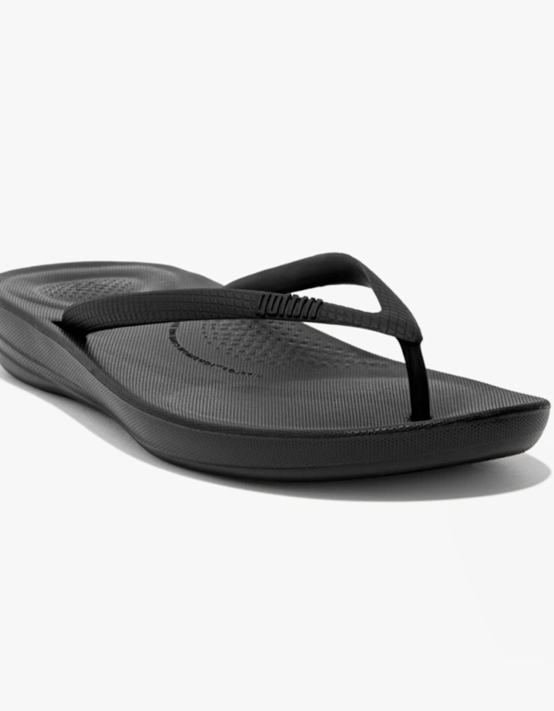 IQUSHION Womens Flip Flop All Black