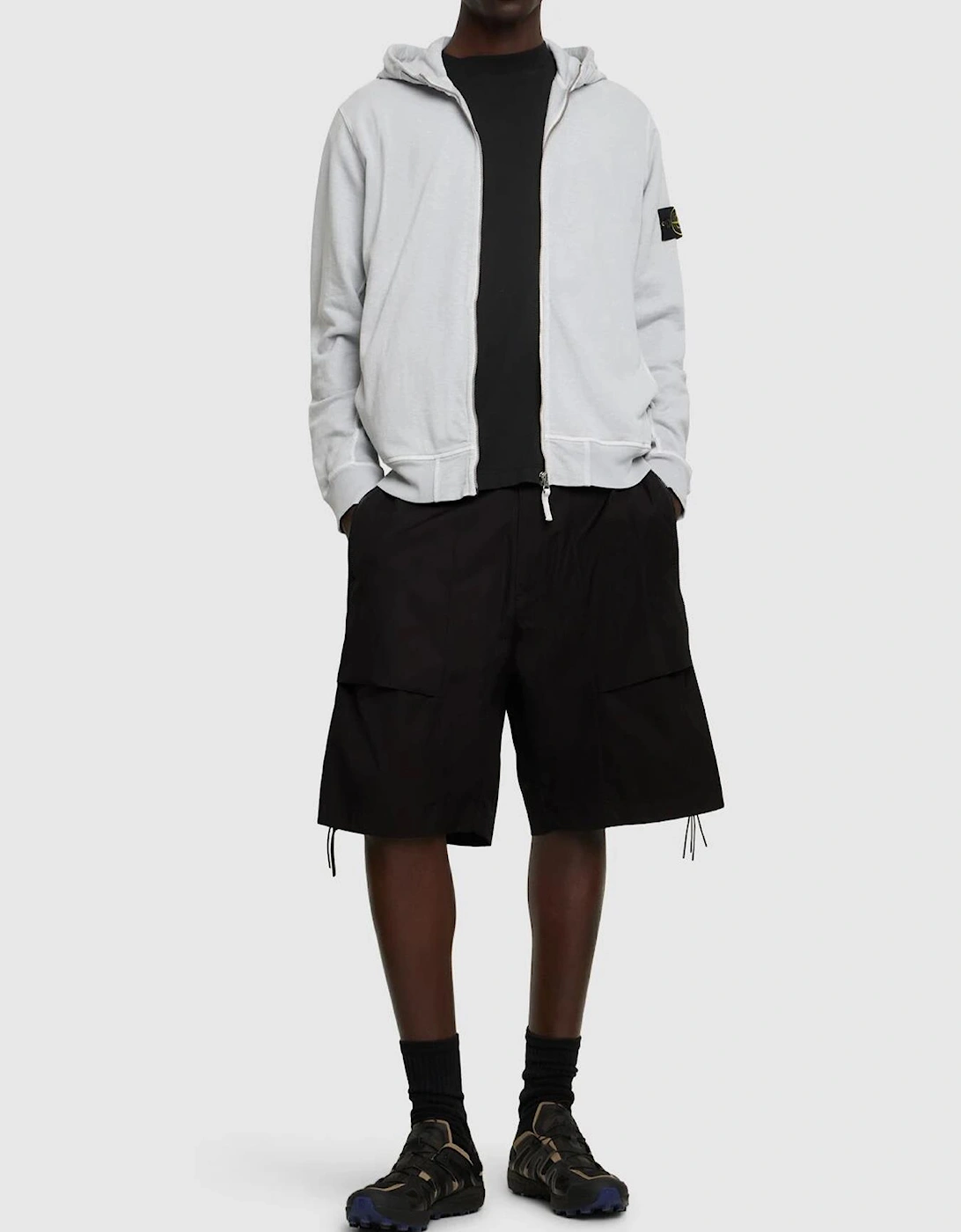 Two-Slip Pockets Brand Patch Cotton Hoodie in Pearl Grey