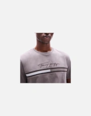 Thumbnail 4 of 4