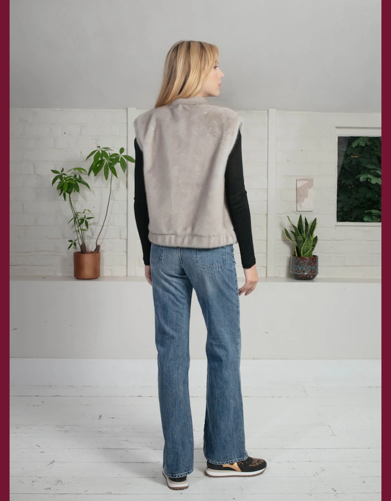 Isla Faux Fur Gilet in Grey