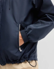 Thumbnail 5 of 6
