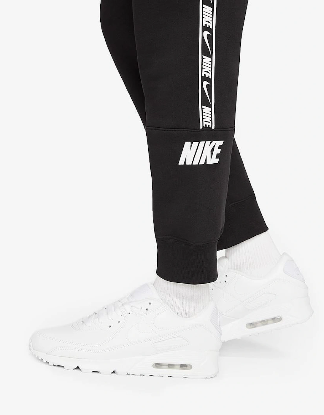 Tape Jogger Black
