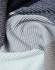 Thumbnail 2 of 5