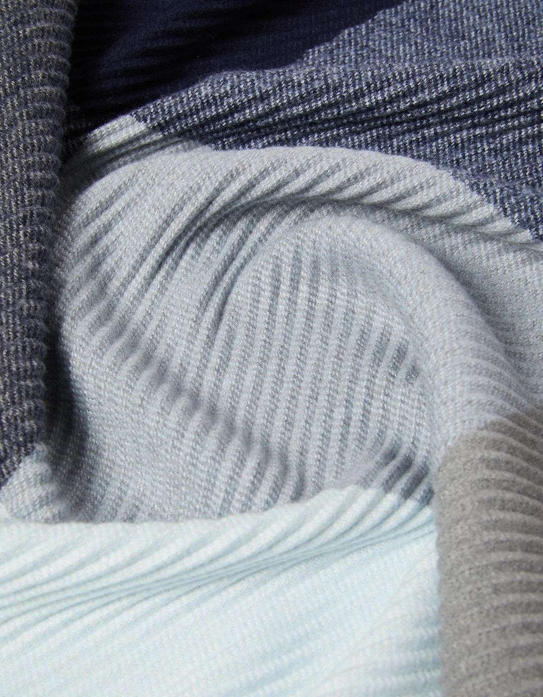  Baita Square Scarf