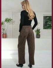 Thumbnail 2 of 4