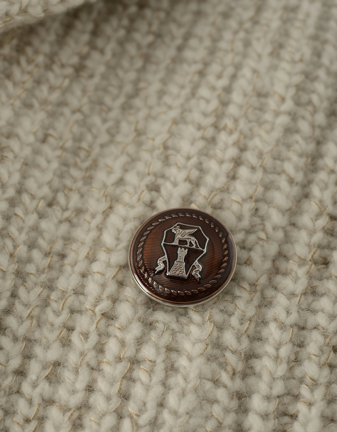 DOUBLE BREAST CARDIGAN
