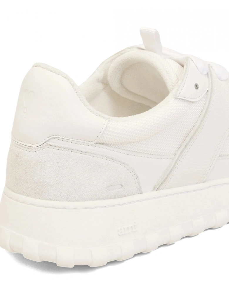 Low Top A Walk Sneakers White