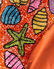 Thumbnail 5 of 9