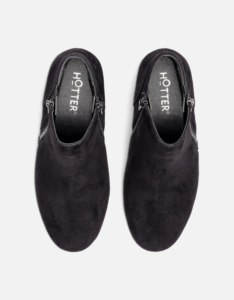 Avebury Wide Fit Ankle Boots