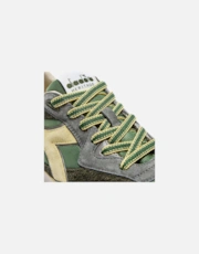 Thumbnail 2 of 7