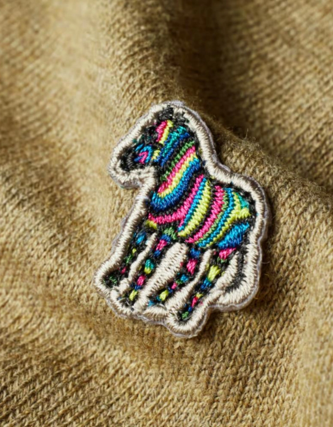 PS 1/4 Zip Knit Sweat Zebra Badge - Camel