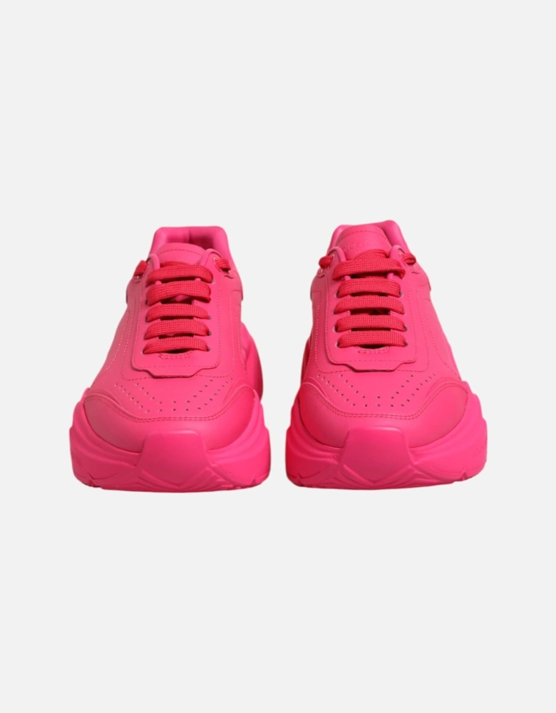 High-Waisted Slim Fit Denim Jeans Women - Pink Sneakers