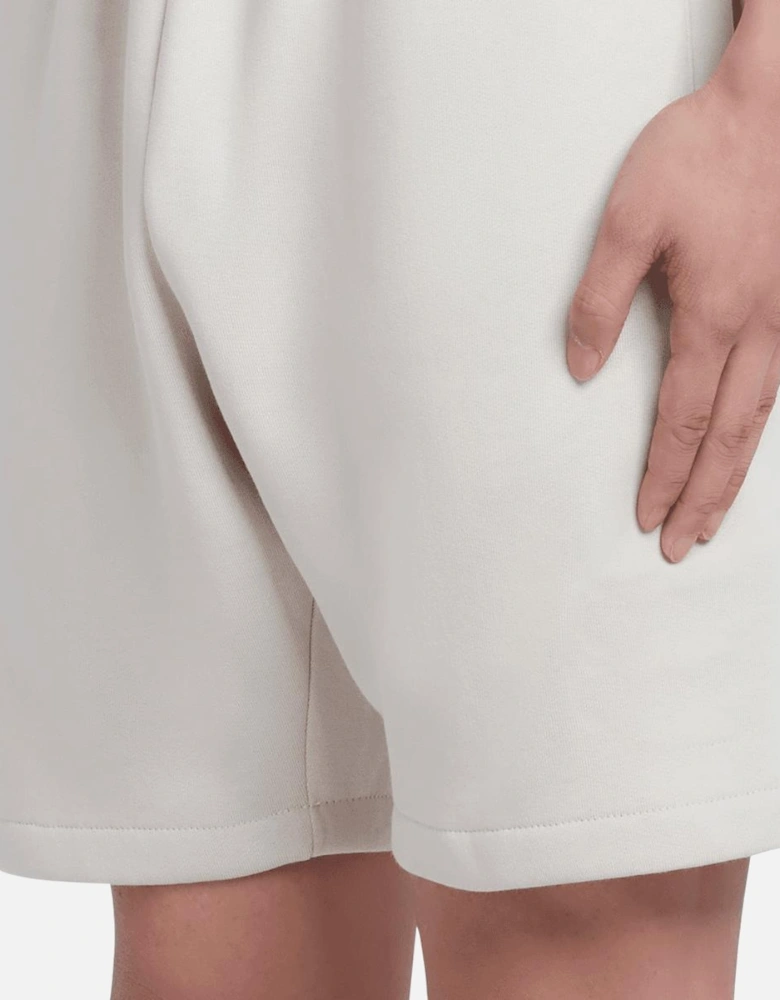 Plaque Shorts
