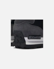 Thumbnail 5 of 17