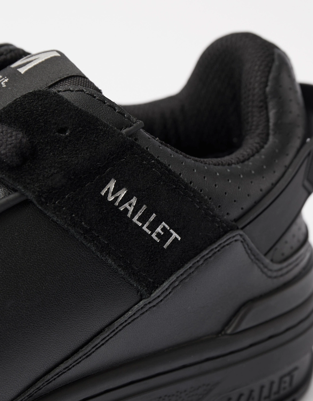 Compton Trainers