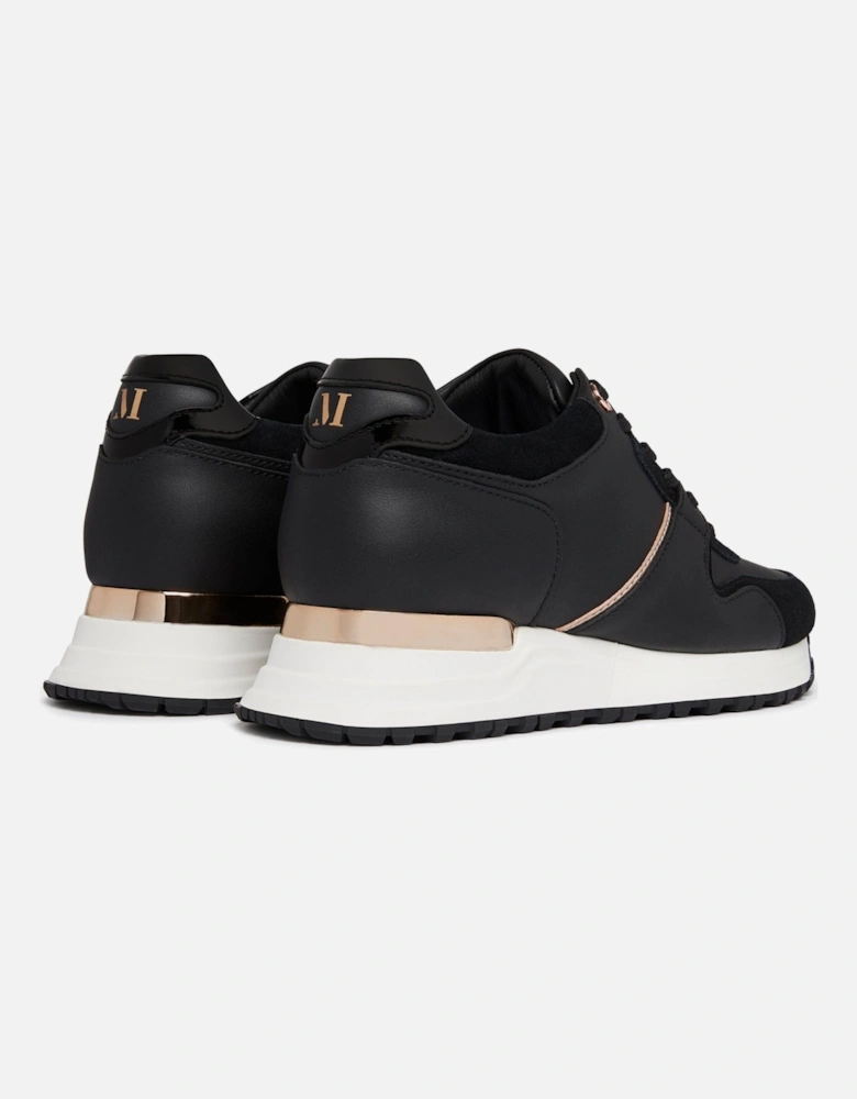 Almorah Trainers