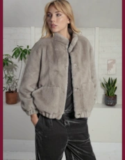 Thumbnail 1 of 6