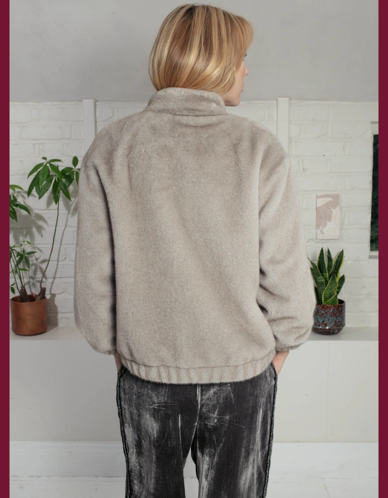 Aubrey Faux Fur Jacket In Grey