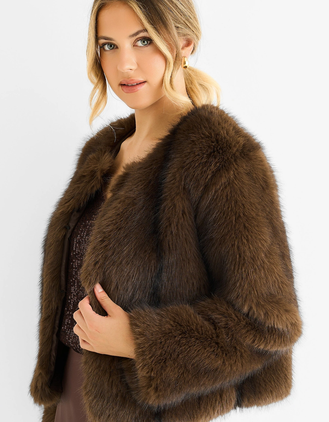 Gini London Women's Coffee Round Neck Faux Fur Cropped Jacket - Brown - Size: 12/14