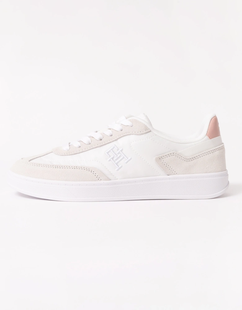 Womans Heritage Sneaker