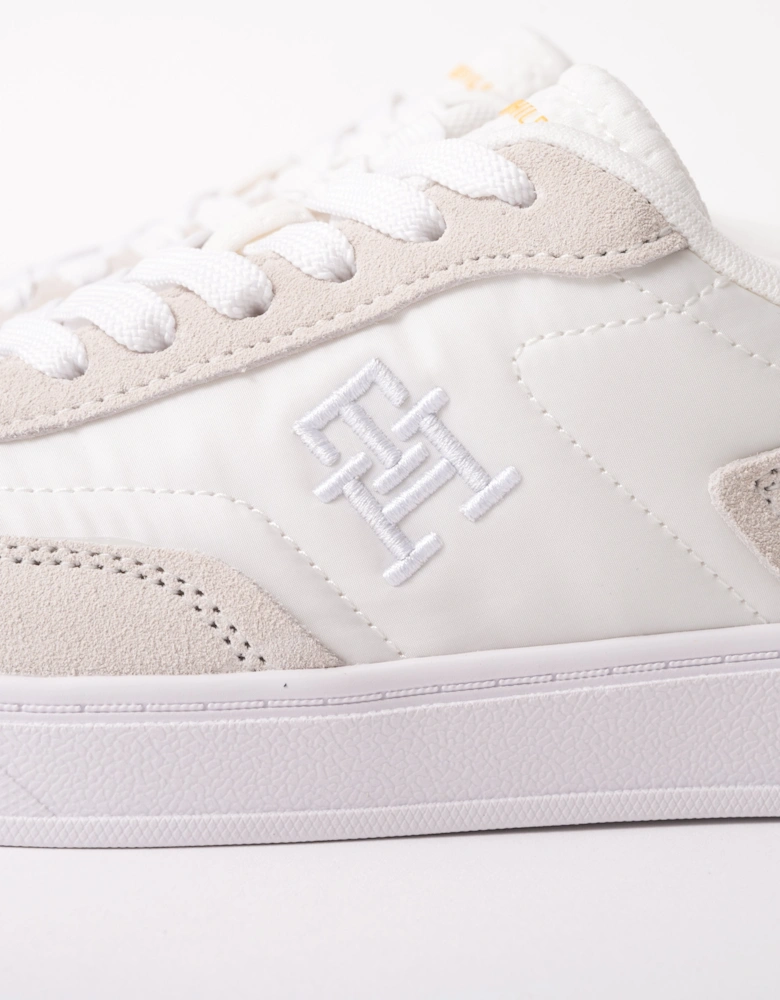 Womans Heritage Sneaker