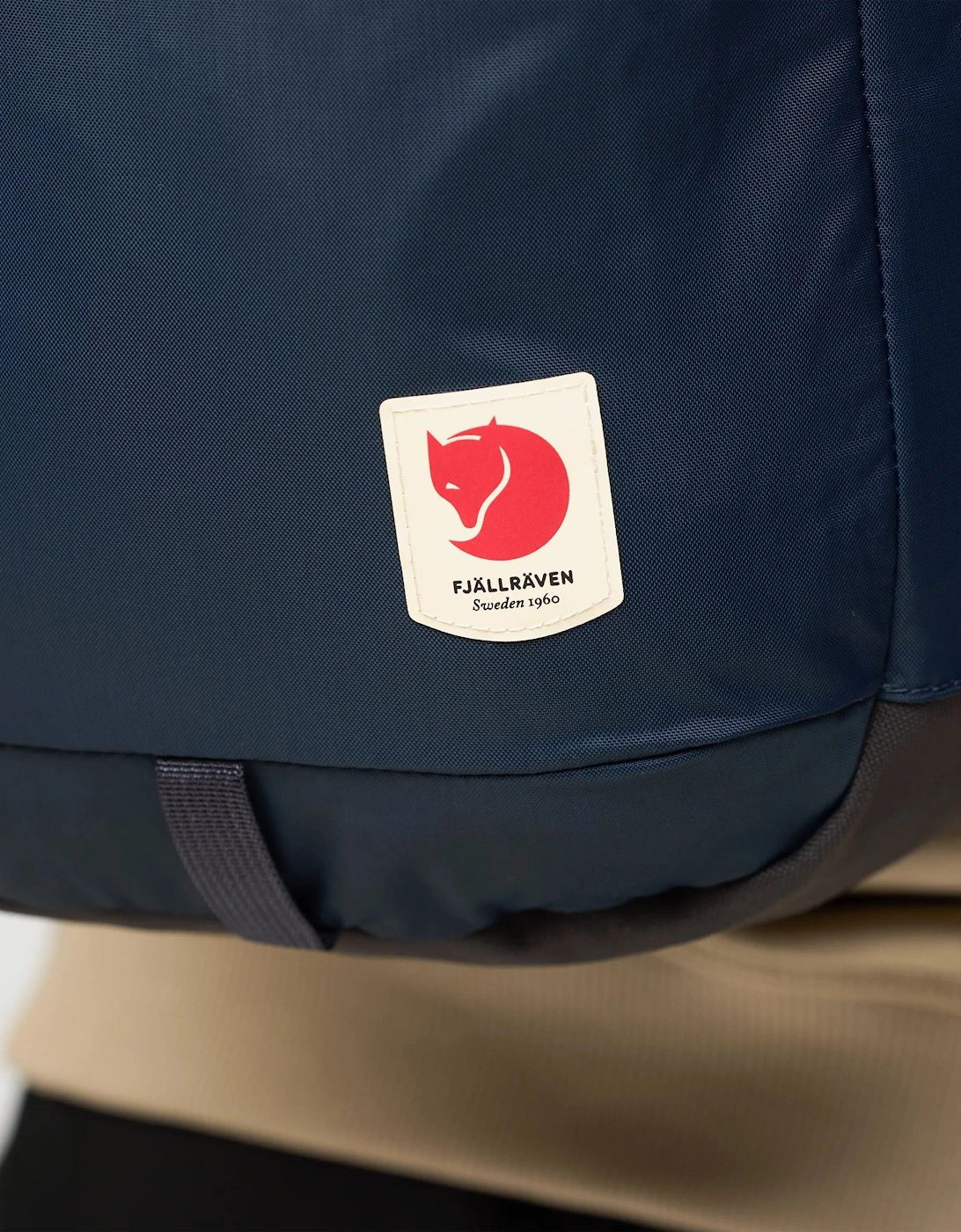 High Coast Backpack 24 - Navy 560