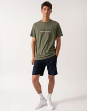 Thumbnail 2 of 4