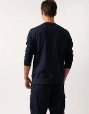 Thumbnail 2 of 4