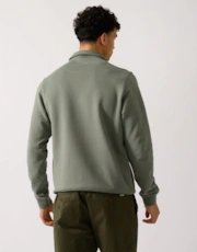 Thumbnail 3 of 4