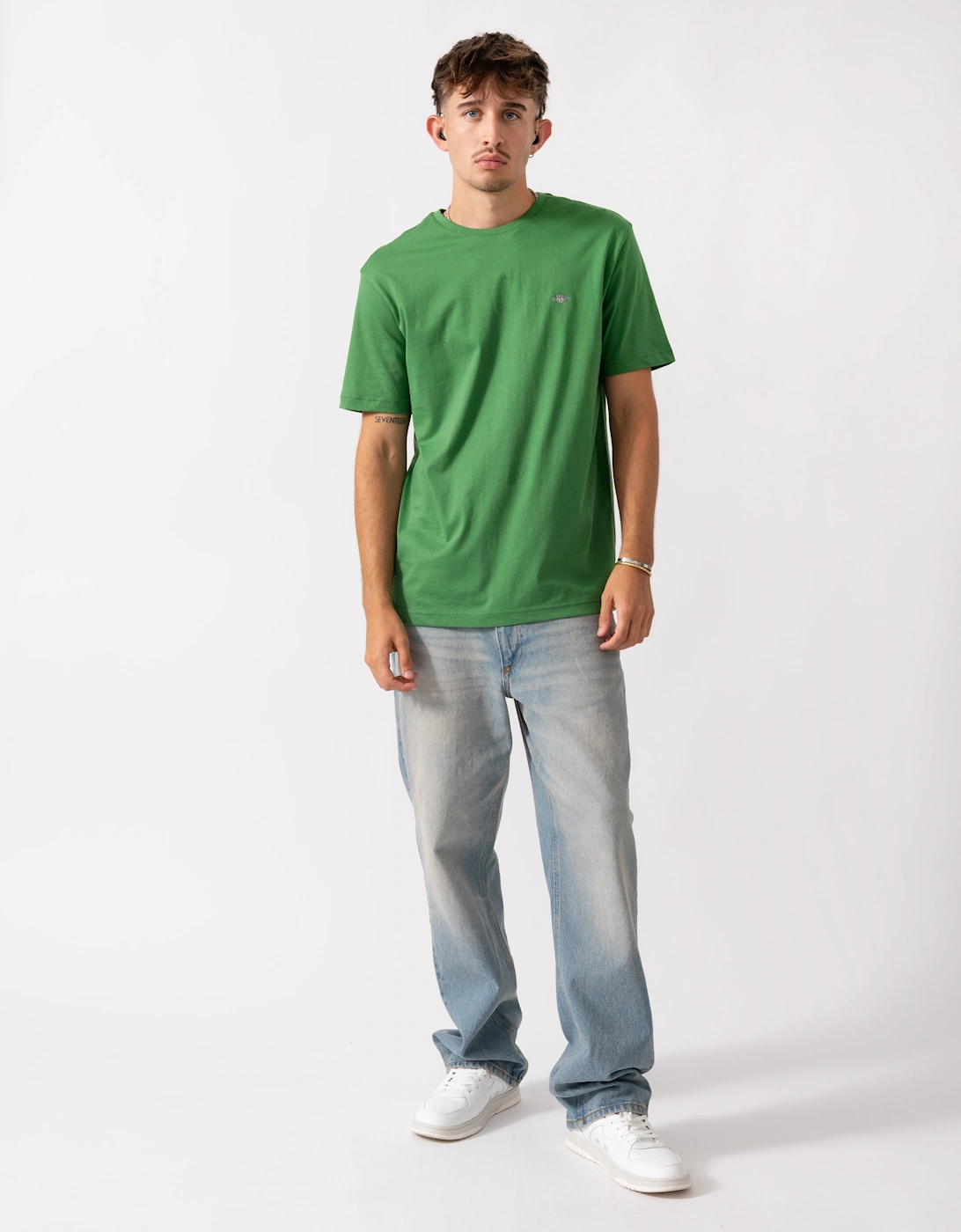 Mens Regular Fit Short Sleeve Shield Logo T-Shirt - 366 Grass Green