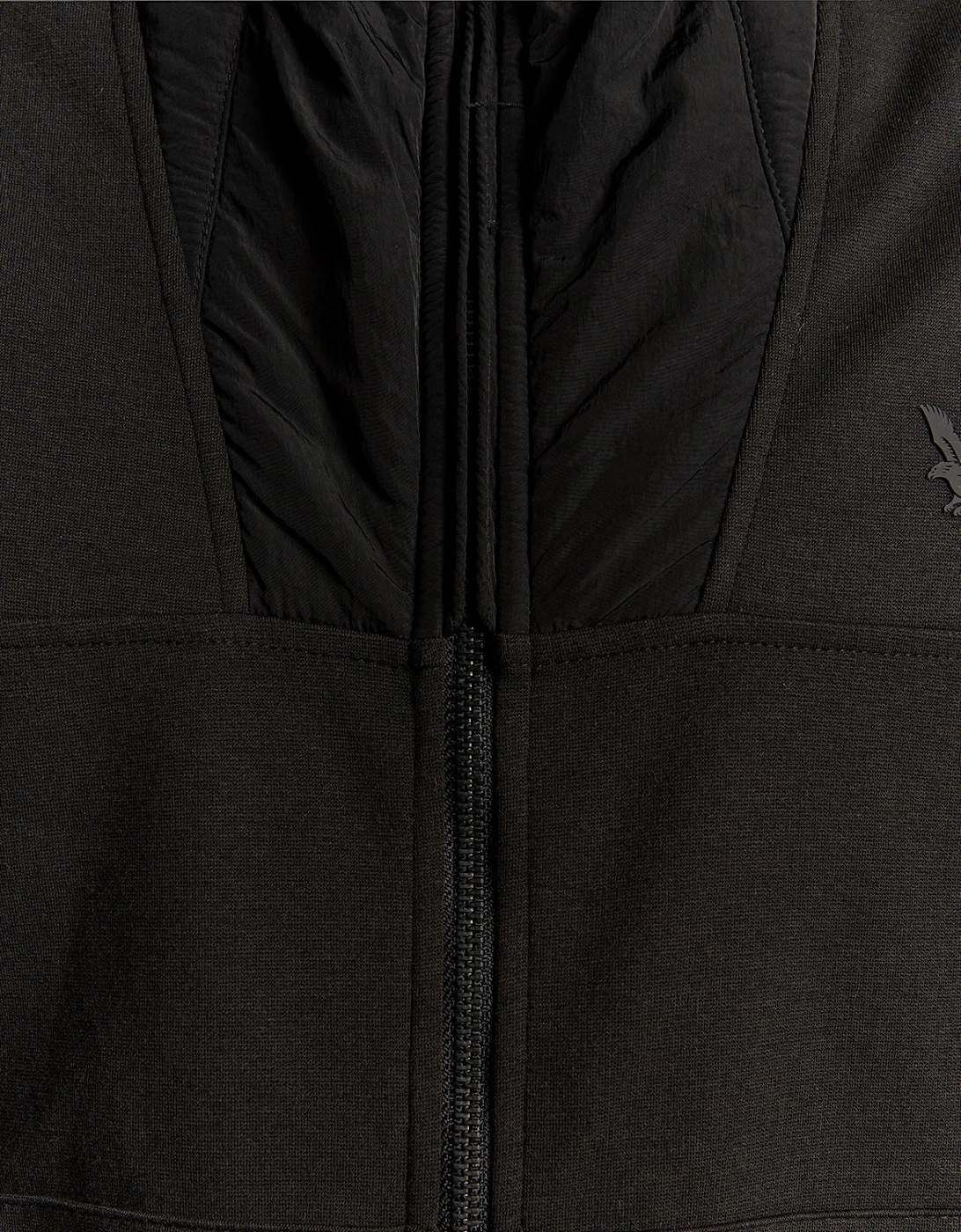Lyle & Scott Panelled Hybrid Jacket - X002 Black Ice
