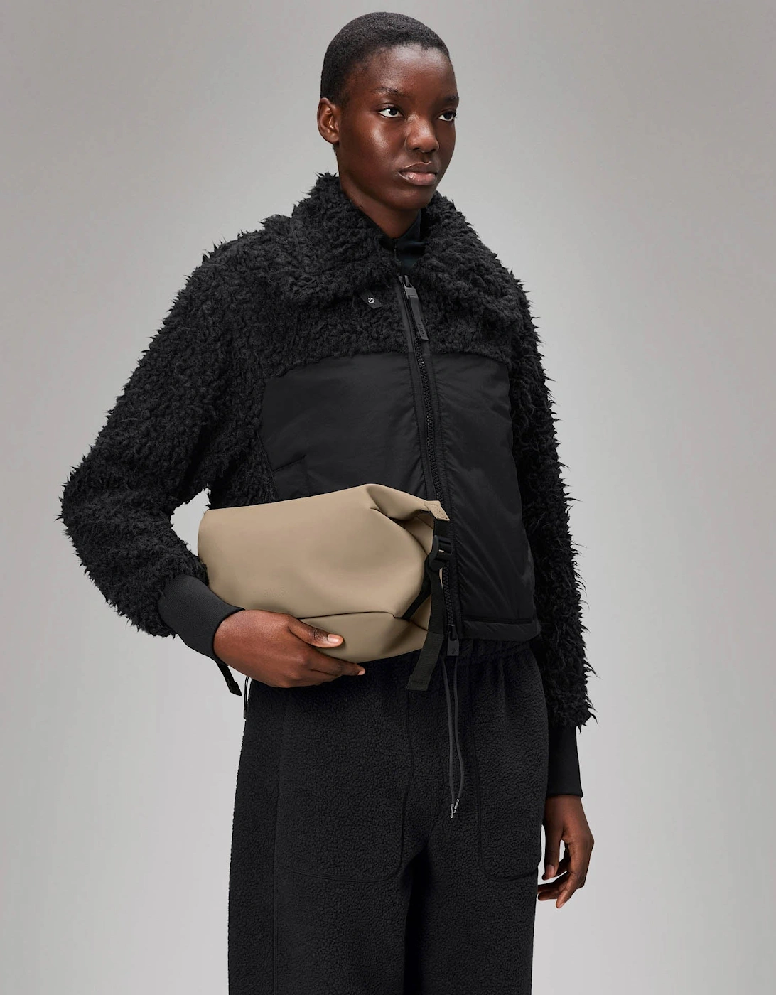 Weekend Wash Bag - 133 Beige